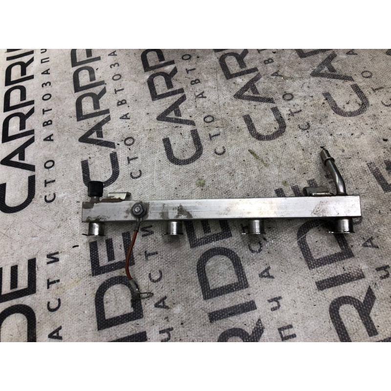 Топливная рампа (топливная система) Chevrolet Volt 1 1.4 55570149