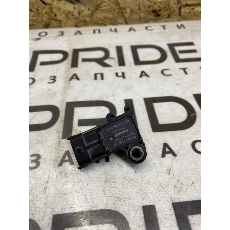 Датчик давления воздуха (электрика / датчики) Chevrolet Volt 1 1.4 55573248