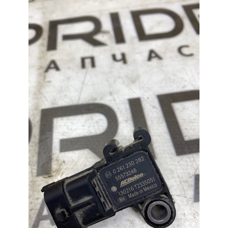 Датчик давления воздуха (электрика / датчики) Chevrolet Volt 1 1.4 55573248