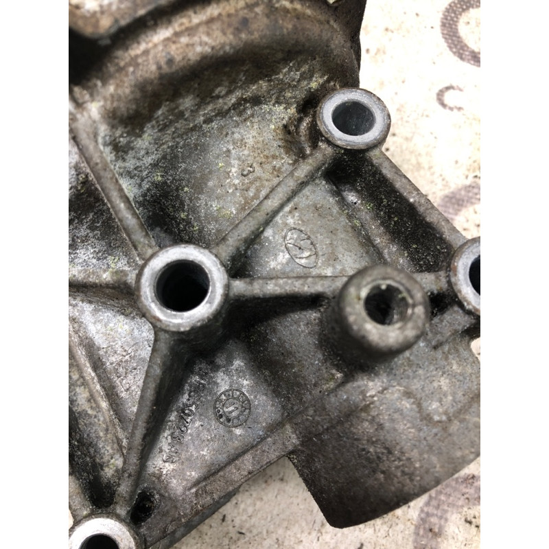 Корпус помпы (система охлаждения) KIA Sorento UM 2013 2.4 251252G650