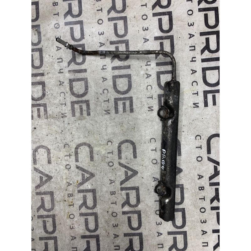 Топливная рампа (топливная система) Toyota Prius NHW20 1.5