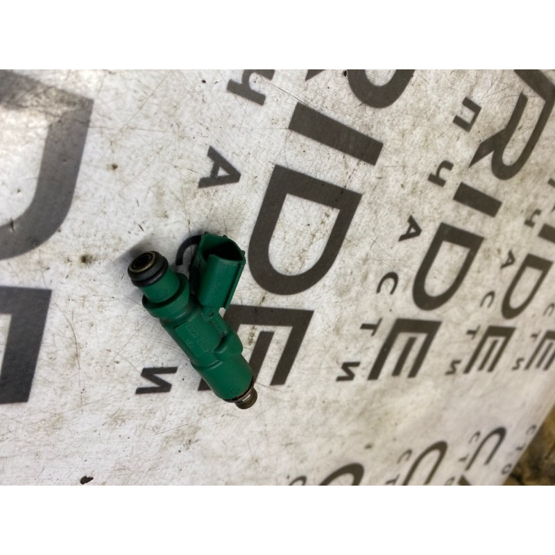 Форсунка топливная (топливная система) Toyota Prius NHW20 1.5 2325021020