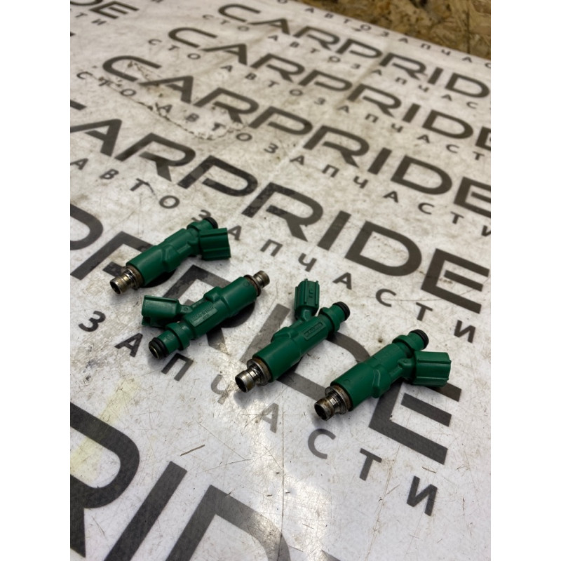 Форсунка топливная (топливная система) Toyota Prius NHW20 1.5 2325021020