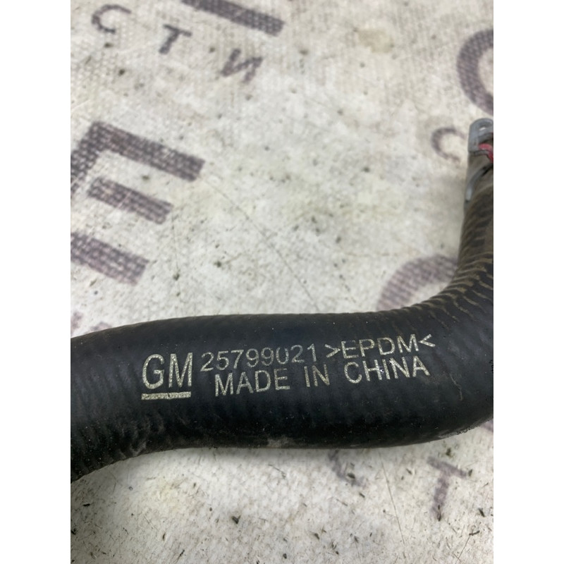 Патрубок (система охлаждения) GMC Terrain 1 2.4 25799021