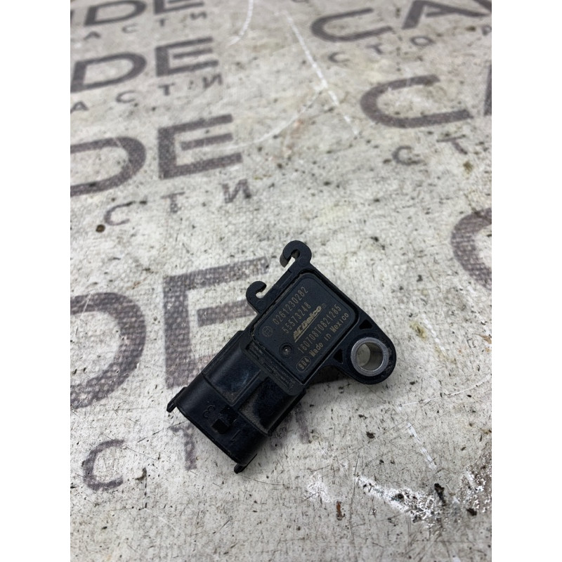 Датчик давления (электрика / датчики) GMC Terrain 1 2.4 55573248