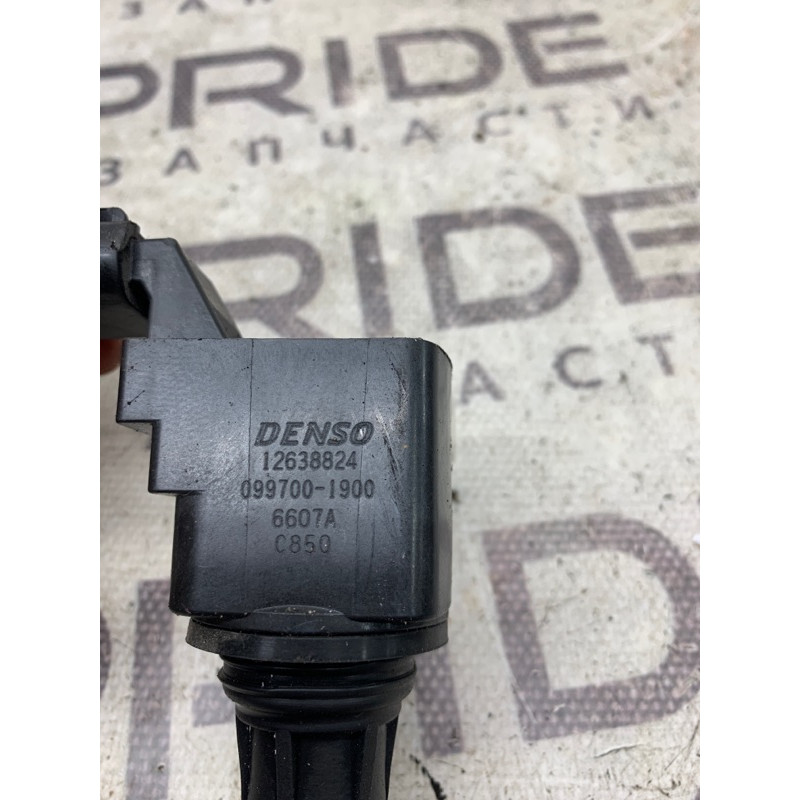 Катушка зажигания (электрика двигателя) GMC Terrain 1 2.4 12638824