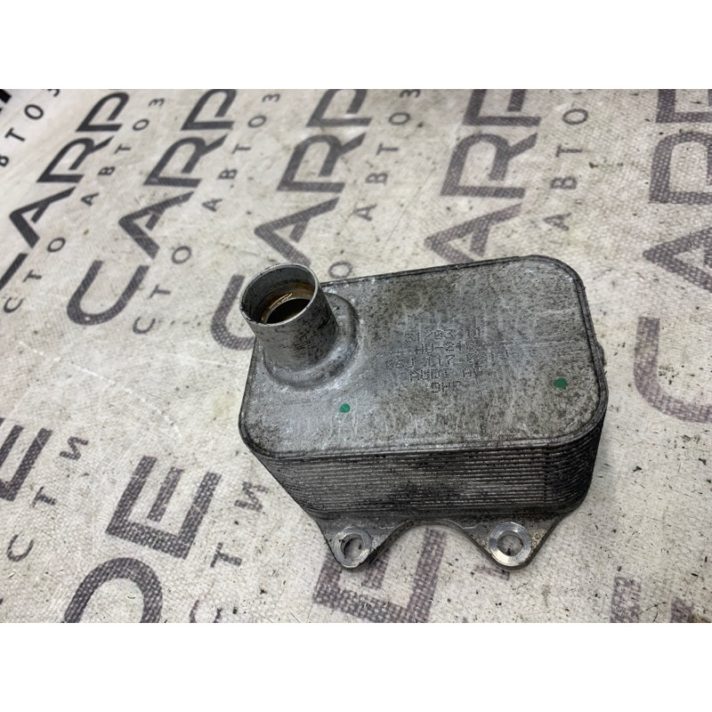 Теплообменник масляного фильтра (двигатель и элементы) Volkswagen Tiguan 5N 2.0 06J117021J