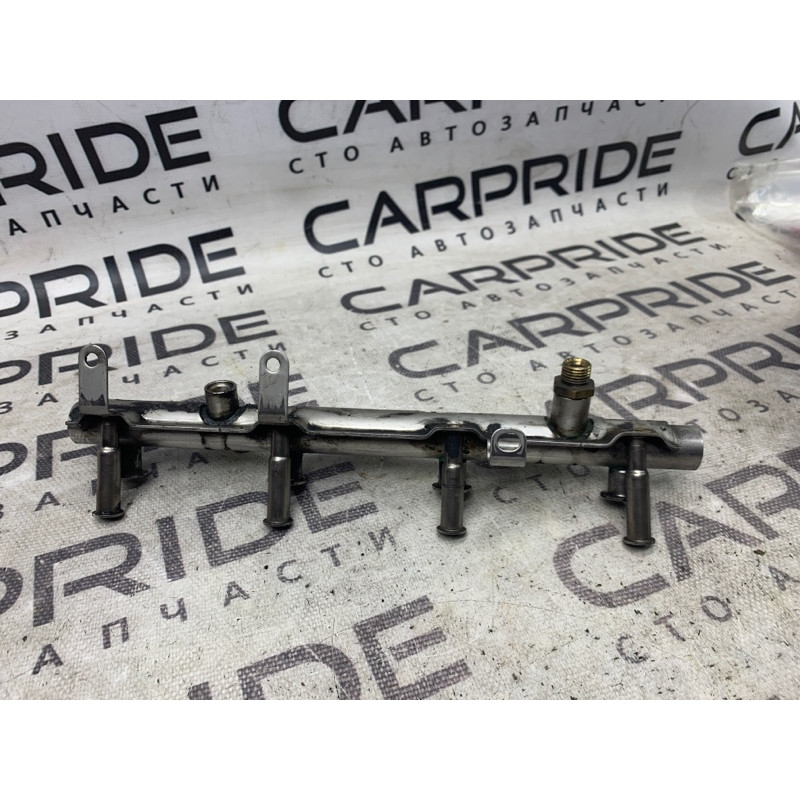 Топливная рампа (топливная система) Volkswagen Tiguan 5N 2.0 06J133317M