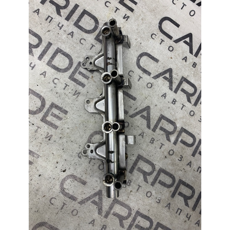 Топливная рампа (топливная система) Volkswagen Tiguan 5N 2.0 06J133317M