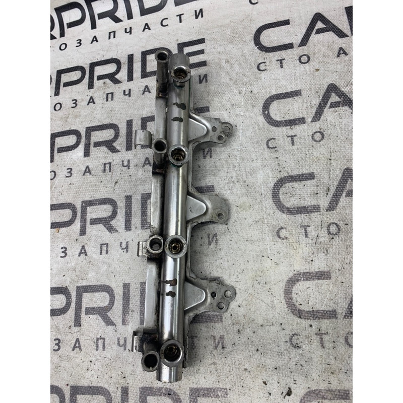 Топливная рампа (топливная система) Volkswagen Tiguan 5N 2.0 06J133317M