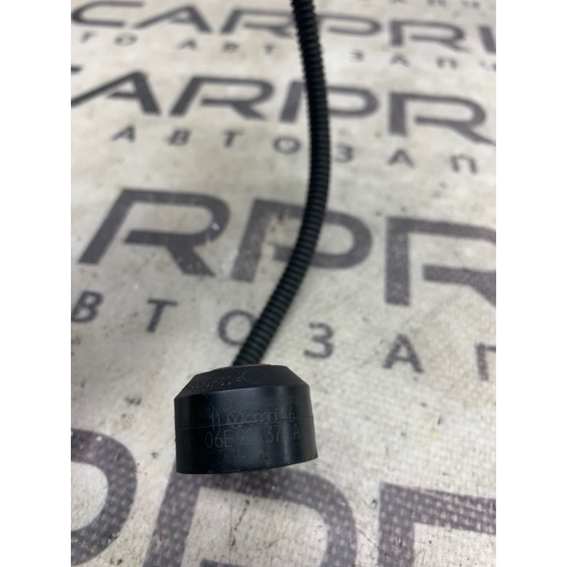 Датчик детонации (электрика двигателя) Volkswagen Tiguan 5N 2.0 06e905377a