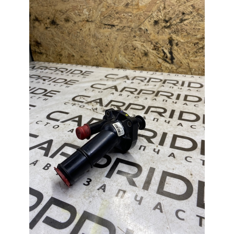 Термостат (система охлаждения) Ford Mustang MK6 FR3Z8575A