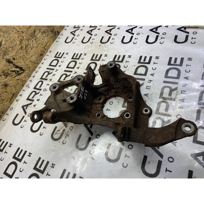 Цапфа подвески (подвеска) Ford Escape MK3 CV6Z5A968F