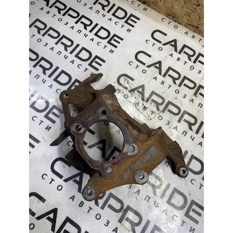 Цапфа подвески (подвеска) Ford Escape MK3 CV6Z5A968F