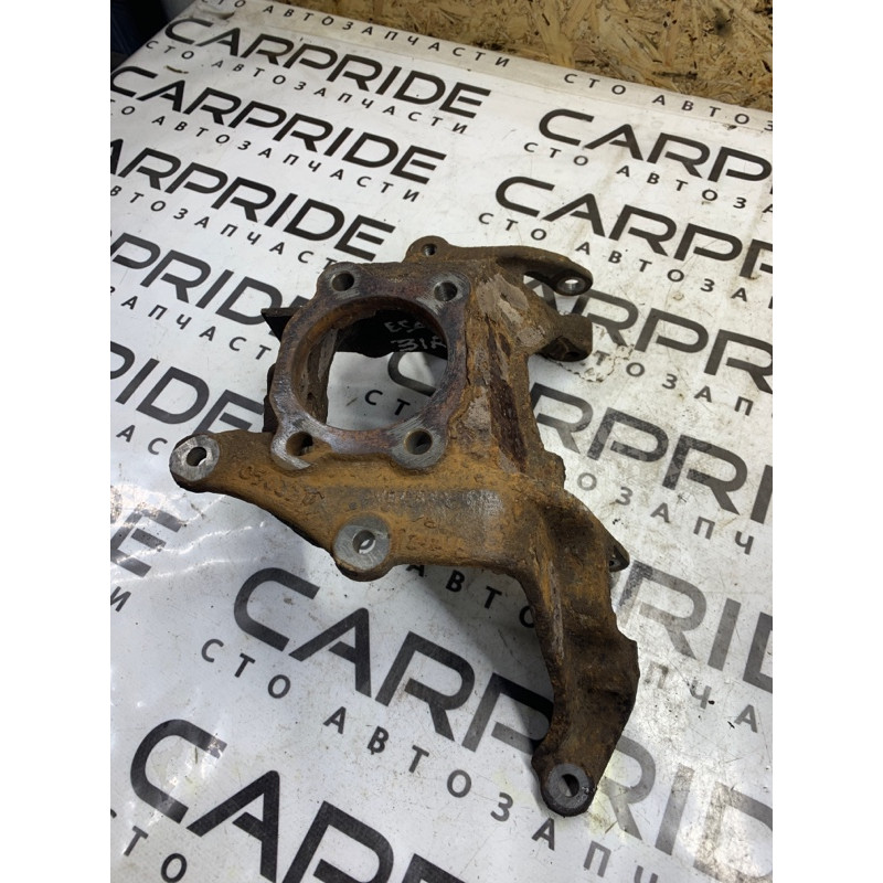 Цапфа подвески (подвеска) Ford Escape MK3 CV6Z5A968F