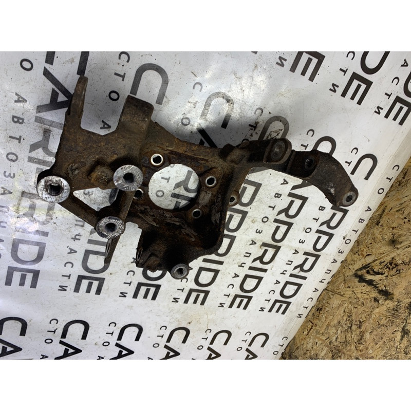 Цапфа подвески (подвеска) Ford Escape MK3 CV6Z5A969G