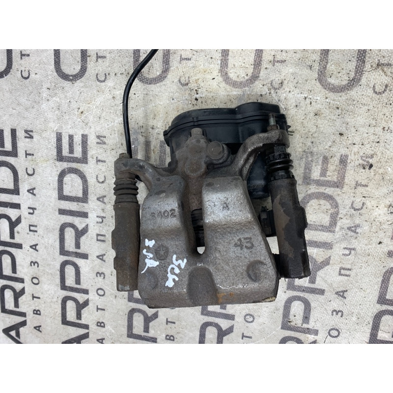 Суппорт тормозной (тормозная система) Jeep Cherokee Trailhawk 2014 2.4 68225312AA