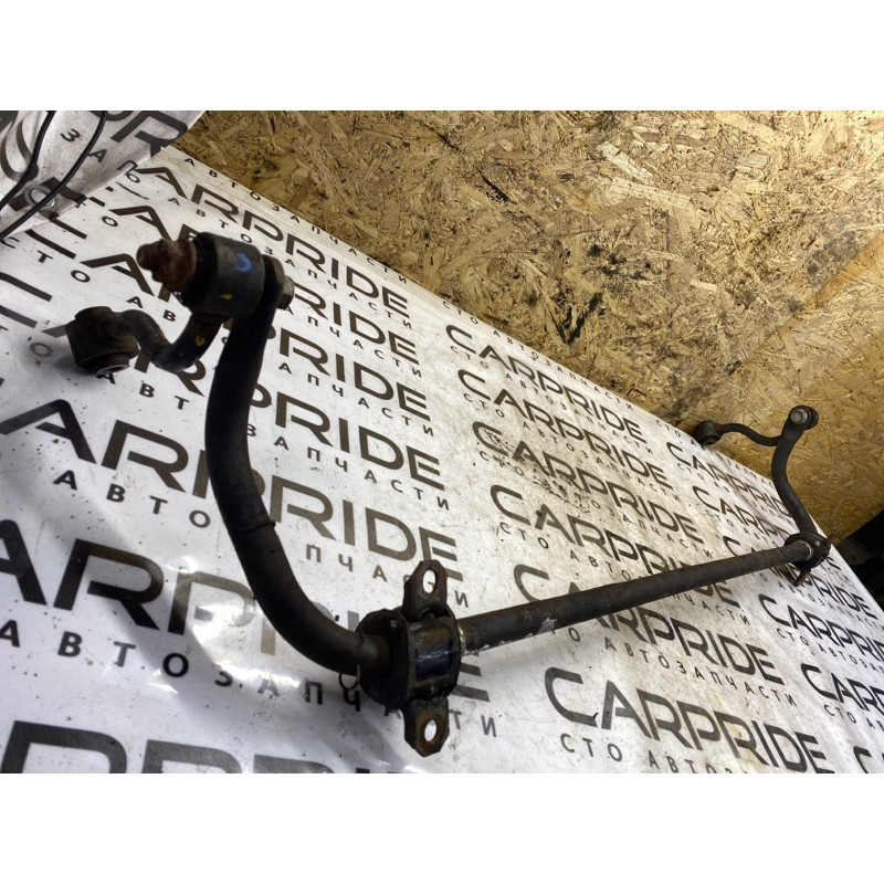 Стабилизатор (подвеска) Nissan Juke F15 562301KD0A