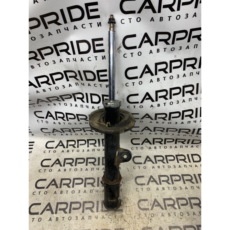 Амортизатор (подвеска) KIA Sorento UM 2013 2.4 546601u251