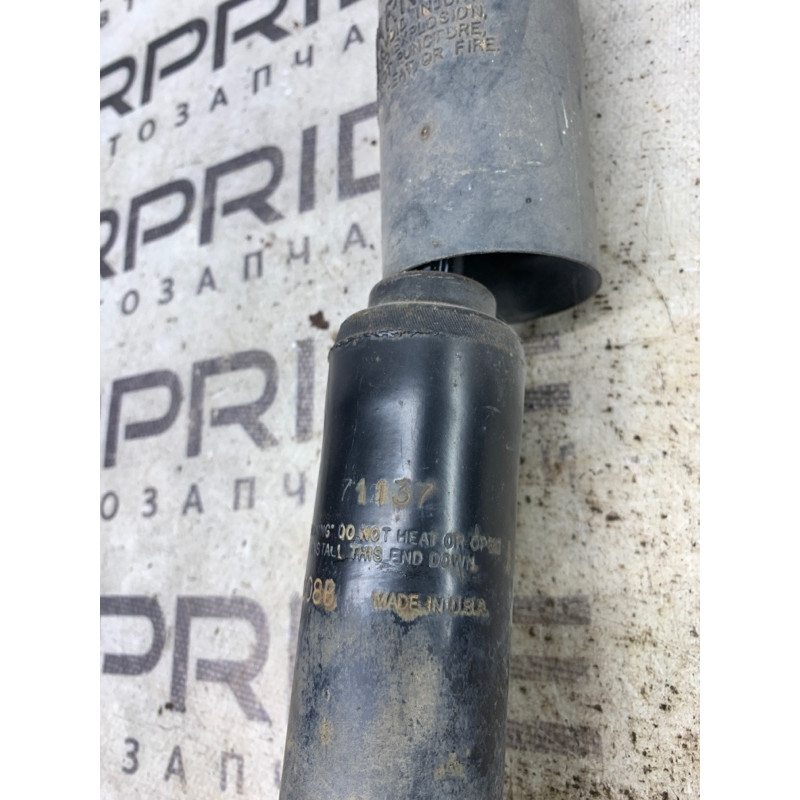 Амортизатор (подвеска) Toyota Sequoia XK60