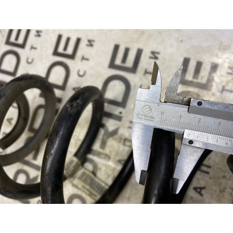 Пружина підвіски (підвіска) Dodge Durango WD 2015 5.7 HEMi 05168228ab