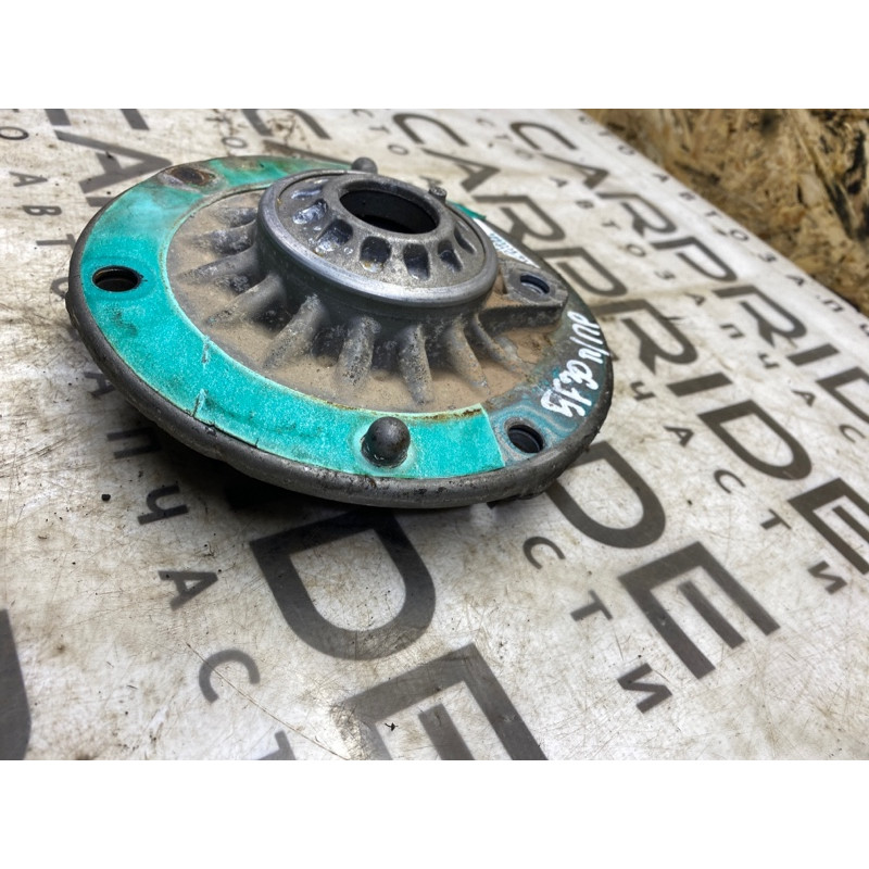 Опора стійки (підвіска) BMW 3-series F30 2014 N20B20 31306880438