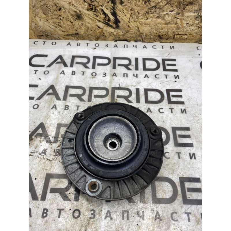 Опора стійки (підвіска) BMW 3-series F30 2014 N20B20 31306880438