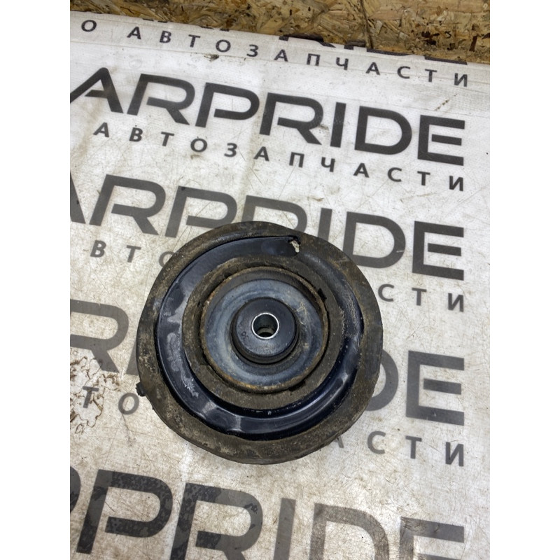 Опора стойки (подвеска) Toyota Sequoia XK60