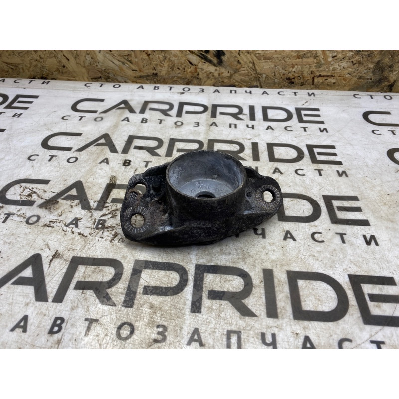 Опора стойки (подвеска) Volkswagen Golf 1K 2.5 3c0513353c