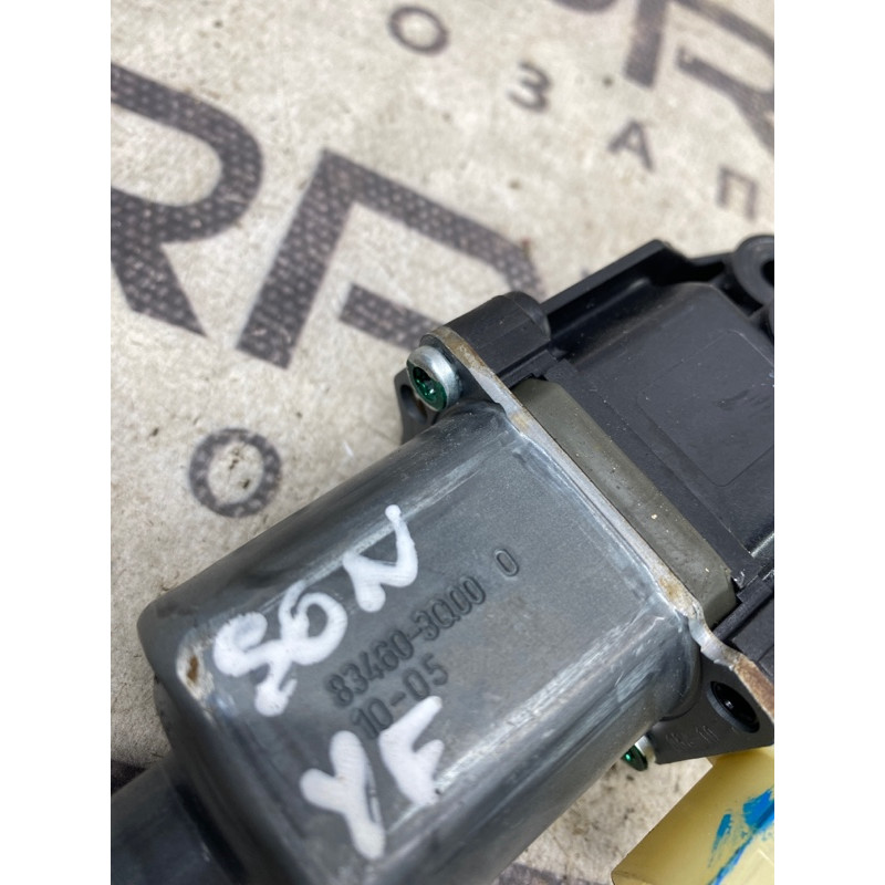 Мотор стеклоподъемника (электрика) Hyundai Sonata YF 834603q000