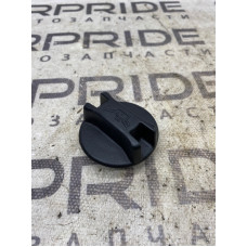 Крышка маслозаливной горловины