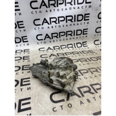 Крышка двигателя