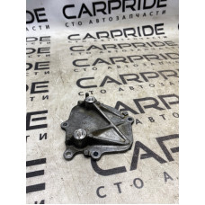 Крышка двигателя