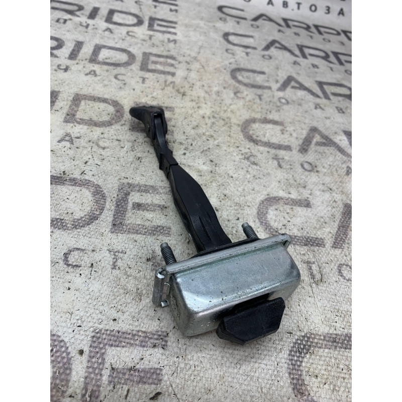 Ограничитель двери (кузов и элементы) FORD Focus MK3 2016 1.0 CP9Z-5823500-A