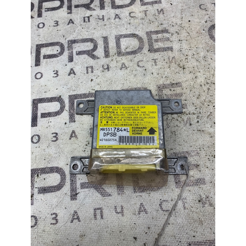 Блок управления airbag (airbag/безопасность) Mitsubishi Pajero 3 mr551784l