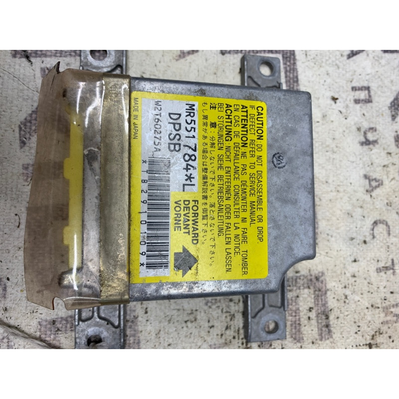 Блок управления airbag (airbag/безопасность) Mitsubishi Pajero 3 mr551784l