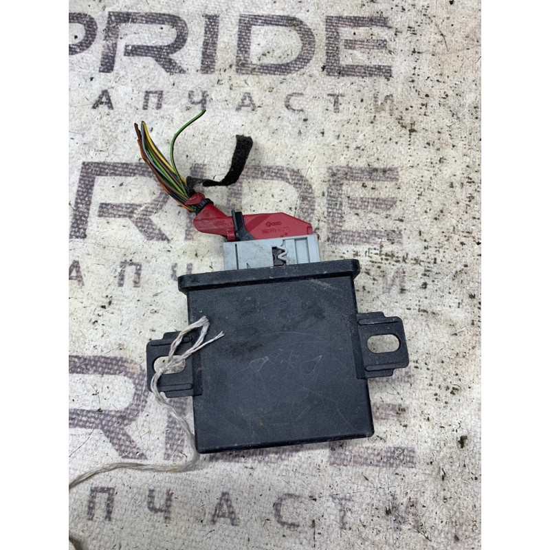 Блок управления светом (электрика / блок управления) Audi A5 8T 8k5907357