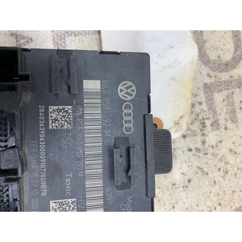 Блок управления дверьми (электрика / блок управления) Audi Q5 8R 8K0959792M