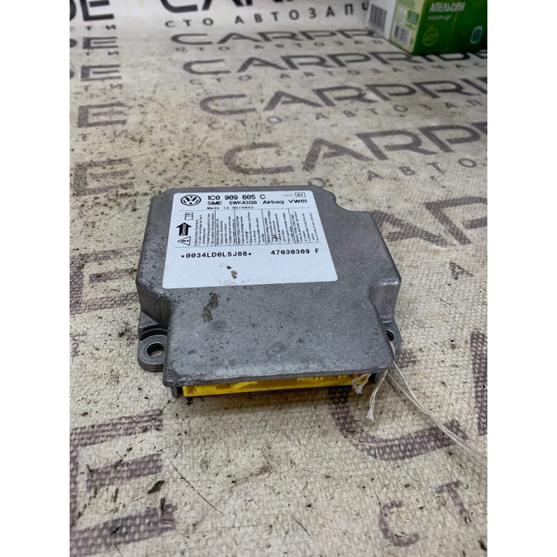 Блок управління airbag (airbag/безопасность) Volkswagen Passat B5 1c0909605c