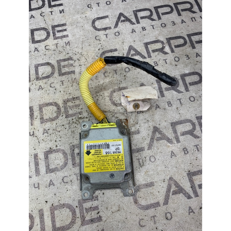 Блок управления airbag (airbag/безопасность) Mitsubishi Montero 3 mr268168