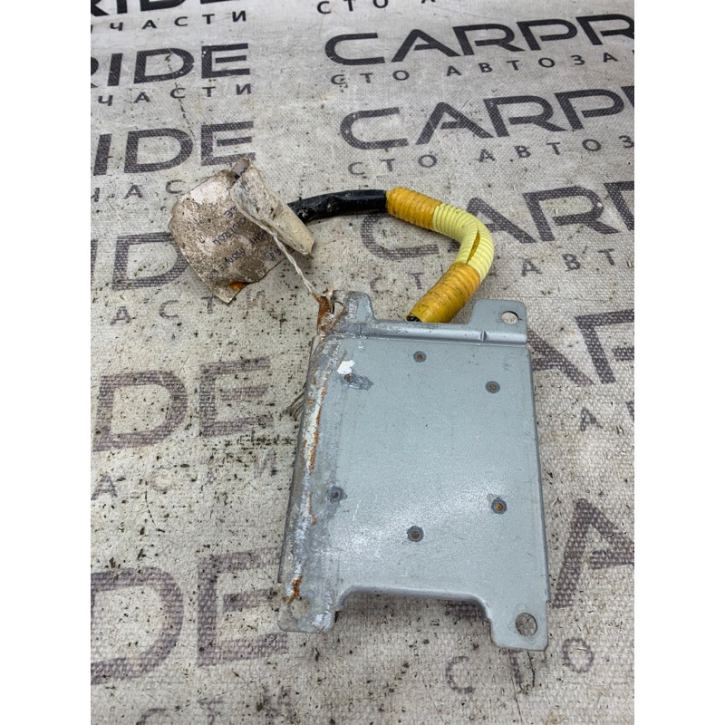 Блок управления airbag (airbag/безопасность) Mitsubishi Montero 3 mr268168