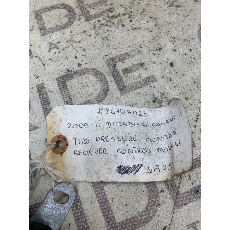 Блок управления давления в шинах (электрика / блок управления) Mitsubishi Galant 9 8670a023