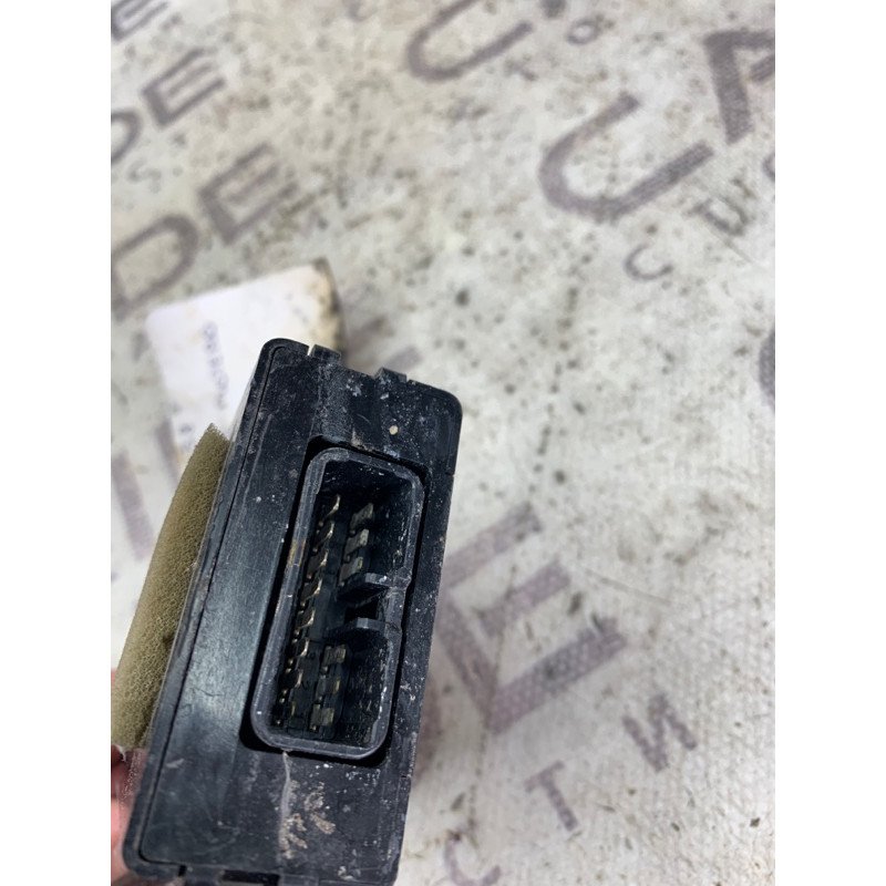 Блок управления кондиционера (электрика / блок управления) Mitsubishi Montero 3 mr460758