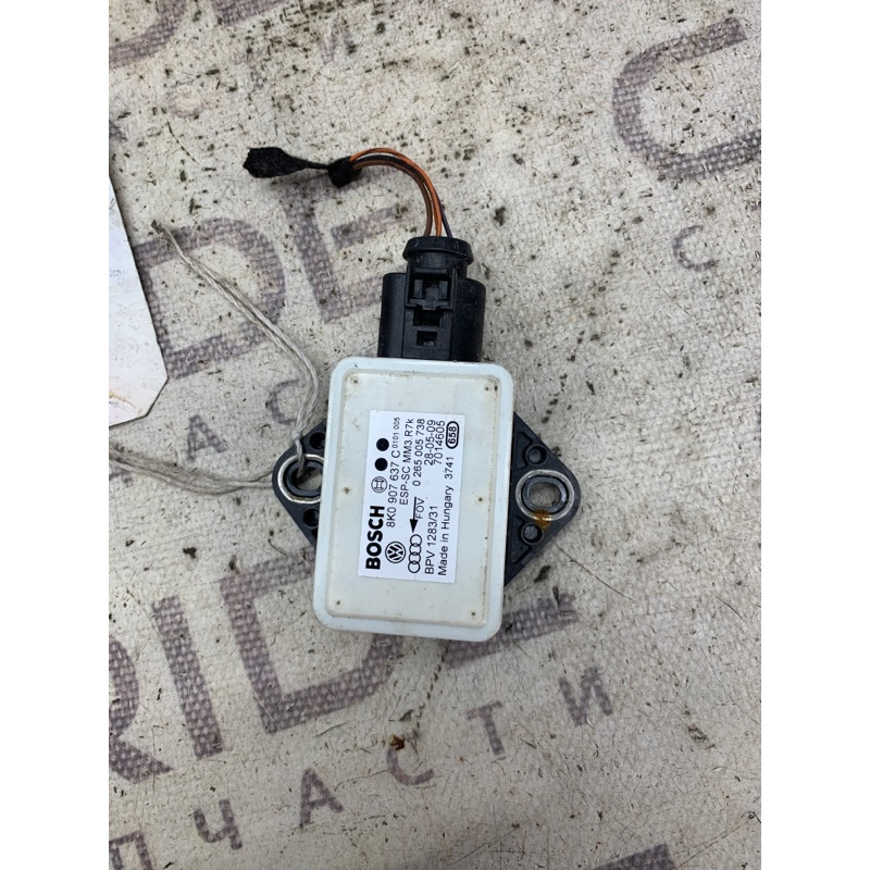 Датчик поперечного ускорения (ESP) (электрика / датчики) Audi A4 B8 8k0907637c