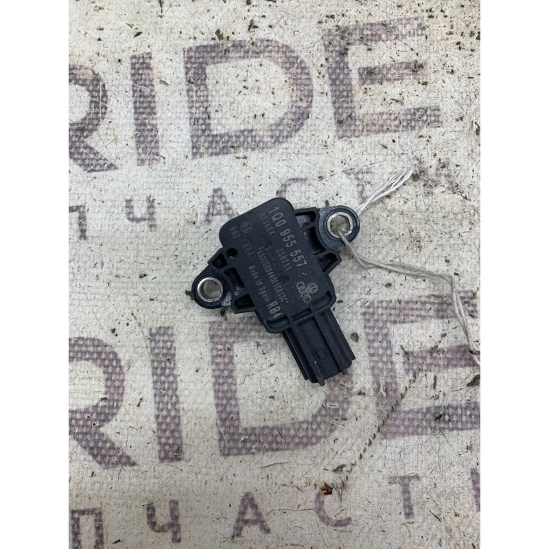 Датчик удара (электрика / датчики) Volkswagen EOS 1F 1q0955557