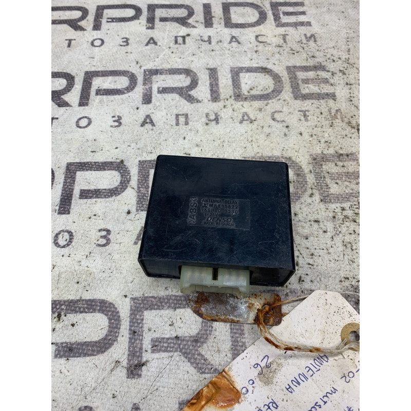 Усилитель антенны (электрика) Mitsubishi Montero 3 mr495622