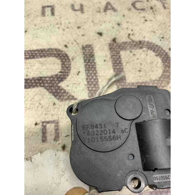 Привод заслонки отопителя (отопление и кондиционирование) Bmw 1-series E81 t1015556h