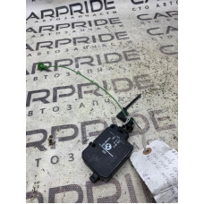 Привод лючка топливного бака