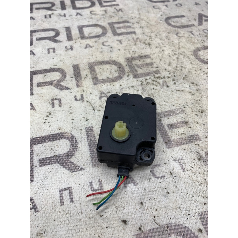 Привод заслонки отопителя (отопление и кондиционирование) Volvo V70 P24 2008 6g9n19e616ab