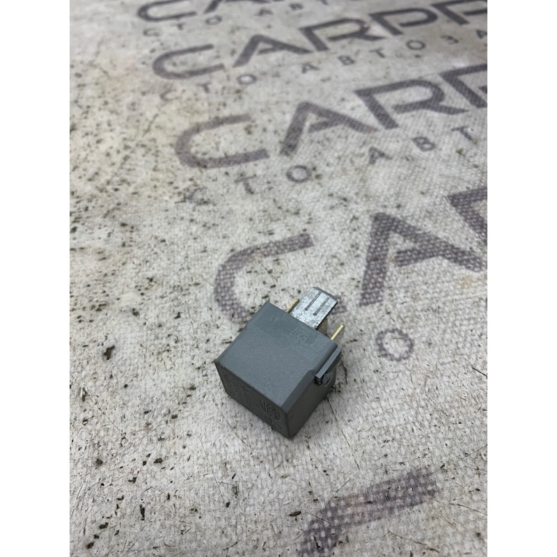 Реле (электрика) Mercedes-Benz E-class W211 a0025422619
